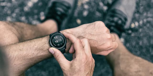 Ile kcal spala godzina biegania? Zaskakujące fakty o spalaniu kalorii Ile kcal spala godzina biegania? Zaskakujące fakty o spalaniu kalorii